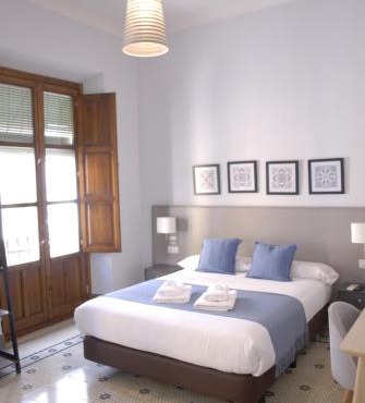 La Perla Granada Suites
