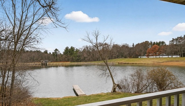 Lake Wazeecha Getaway - Spacious 4 BD/3BA Vacation Home with RARE LAKE FRONTAGE