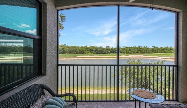 Lakefront 2 BR/2 BA condo in Lakewood National Golf Club - Pearl in the Rough