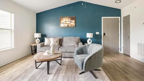 Landing Amazing 1BD Clubhouse Game Room