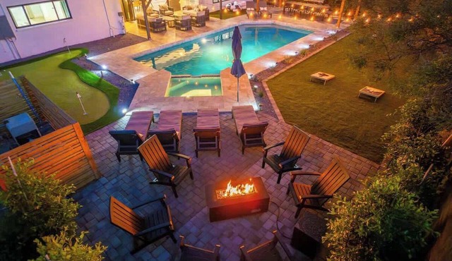LuxuryOasis HtdPoolHotTubFire PitGolf OldTown