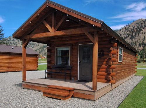 Micham's Clark Fork River Retreat - River Front, Mountain View, Fire Pit - Cabin 4
