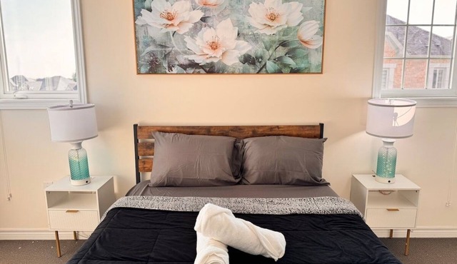 Modern Brampton Home | 3 BR 2.5 WR | Free Parking
