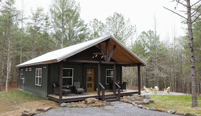 Modern cabin in the woods in Mentone, Alabama