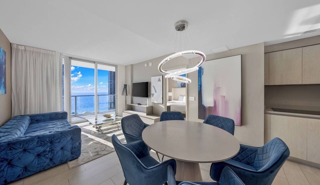 ★ Modern Panoramic Escape With Views, NO RESORT&PARKING FEE. CHECK DETAILS