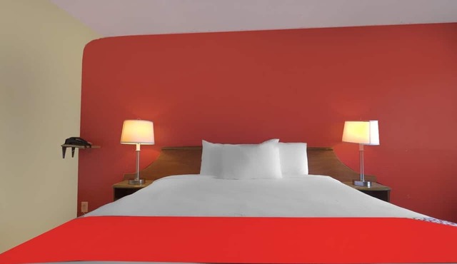 North Lima OH|King Bed|Smoking