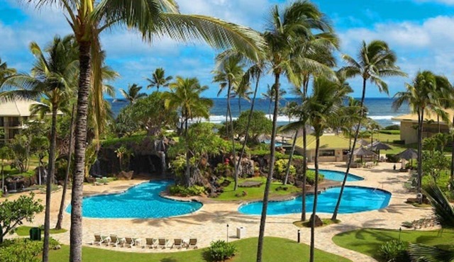 Oceanfront Kauai Beach Resort 75 foot waterslide, 4 pools, Jacuzzis, restaurants