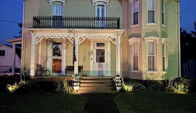 Old world charm, peace and quiet.