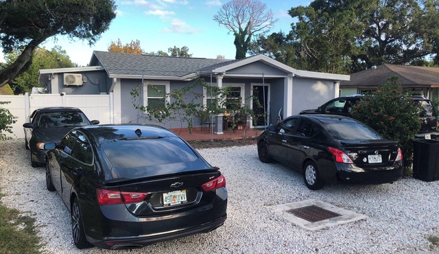 Pleasant 1-bedroom NEW Studio 3 with NEW AC in Pinellas Park