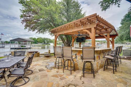 Possum Kingdom Lake House w/Private Dock & Views