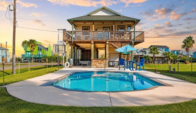 Private Pool | Sleeps 7 | Ping Pong