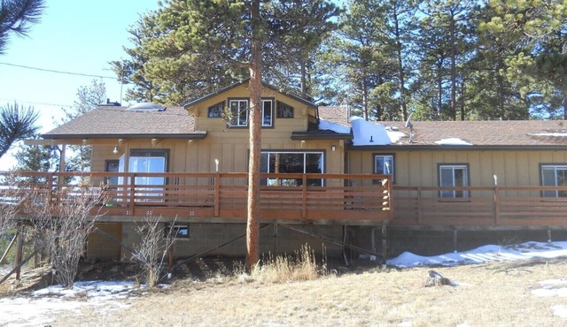 Rustic Beautiful Colorado Rocky Mtn Home w/Hot Tub Border of National Forest