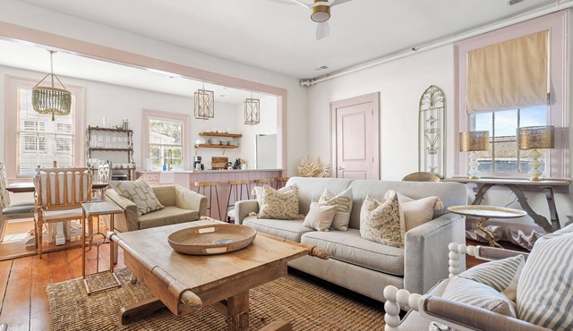 Southern Ease, Contemporary Flair | The Charleston