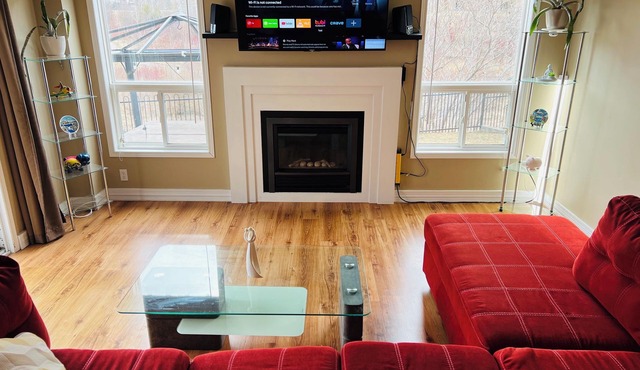 Spacious 4BR | Private Backyard | Prime Location In Waterloo