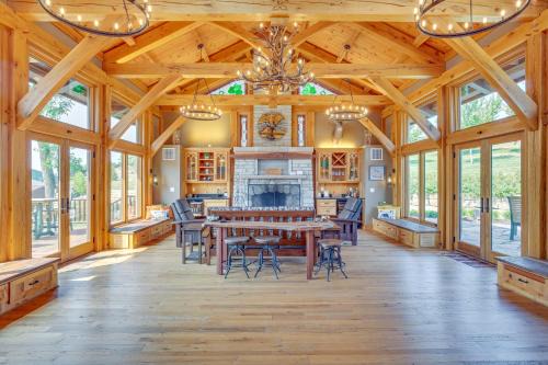Stay & Sip: Group Ranch at Shamrock Hills Vineyard