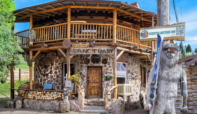 The Sasquatch Sanctuary- “Montana’s Most Creative Vacation Retreat”
