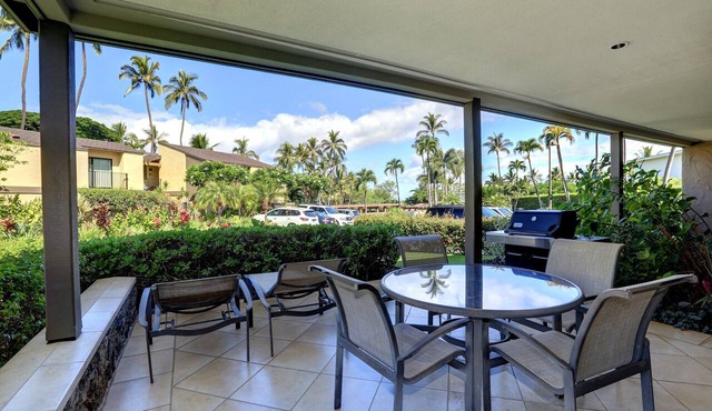 Tranquil Garden Oasis Steps from Oceanfront Pool & Ulua Beach - Elua 909