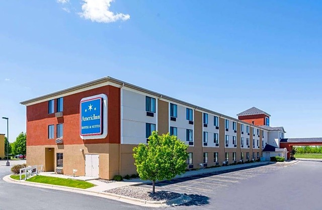 2-Star Hotel ∙ AmericInn by Wyndham Rochester