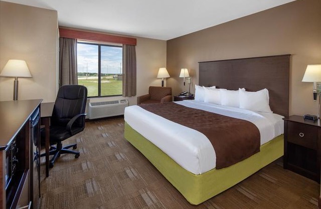 AmericInn by Wyndham Rochester Airport