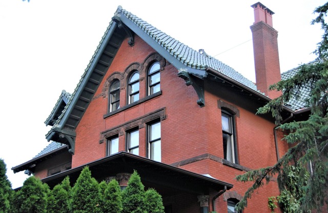 Architect Mansion Porch Garden 