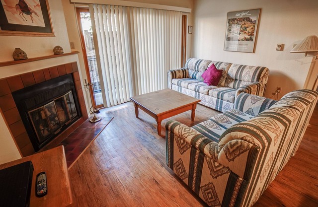 Condo located Two Blocks from the Lift