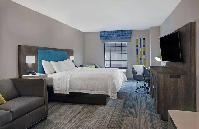 Hampton Inn by Hilton Westfield