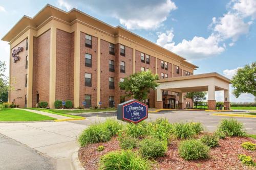 Hampton Inn 