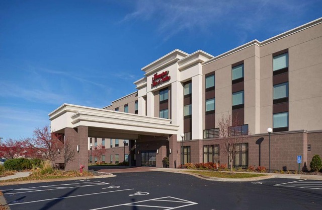 Hampton Inn Suites Rogers 