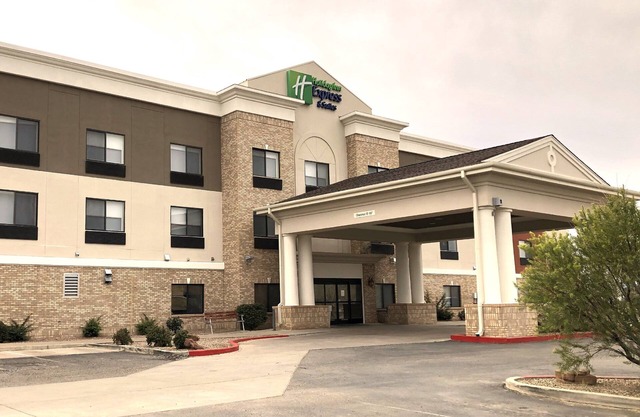 Holiday Inn Express Hotel & Suites Las Vegas, an IHG Hotel