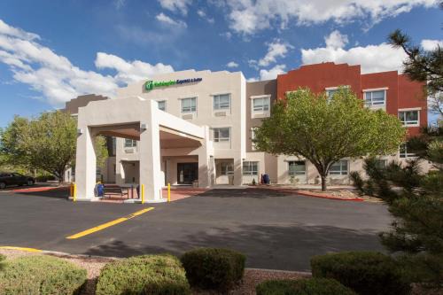 Econo Lodge Inn Suites Santa Fe 