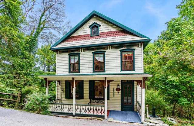 House ∙ 2 bedrooms ∙ 7 guests