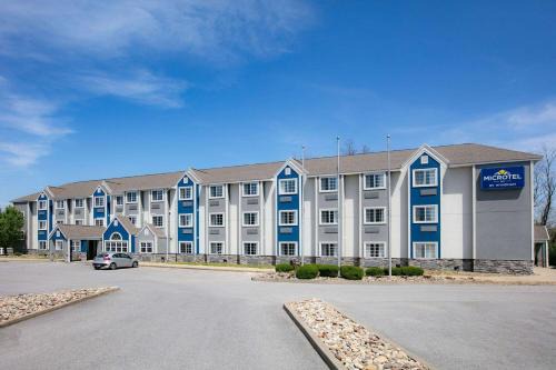 Microtel Inn 