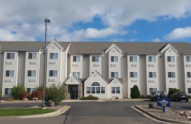 Microtel Inn & Suites by Wyndham Rice Lake