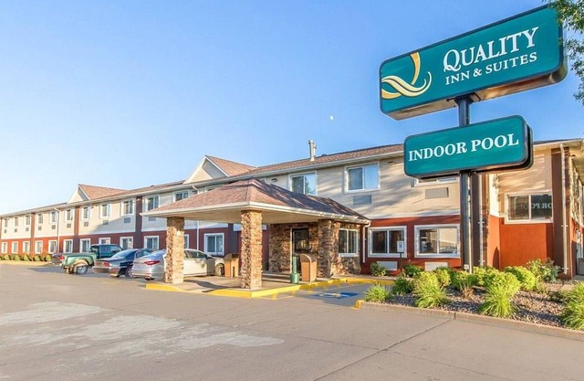 Quality Inn & Suites