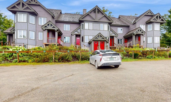 North Troy Condo | 101 m² Condo ∙ 2 bedrooms ∙ 6 guests