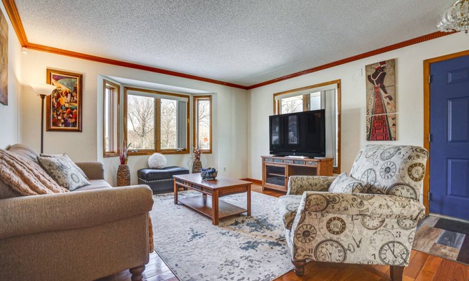 Minneapolis House | 104 m² House ∙ 3 bedrooms ∙ 6 guests