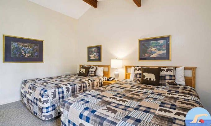 West Bridgewater Hotel | 104 Two Queen Bed Standard Hotel Room outdoor heated pool