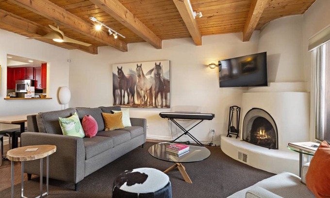 Northeast Santa Fe House | 111 m² House ∙ 2 bedrooms ∙ 6 guests