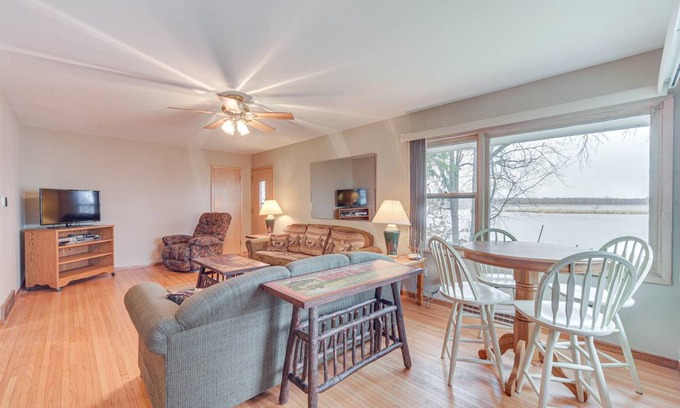 Holcombe House | 119 m² House ∙ 3 bedrooms ∙ 6 guests