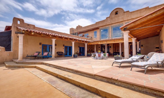 Cerrillos Villa | 1207 m² Villa ∙ 9 bedrooms ∙ 18 guests