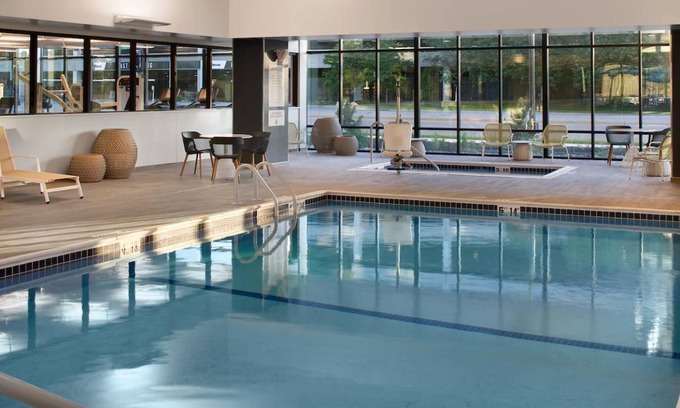 South Loop Hotel | 130 m² Hotel ∙ 127 guests