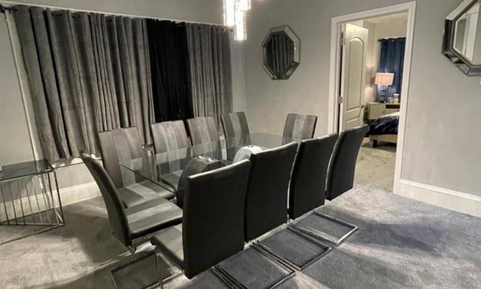 Springfield Apartment | 142 m² Apartment ∙ 6 bedrooms ∙ 14 guests