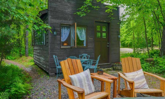 Pine City Cabin | 15 m² Lodge ∙ 2 guests