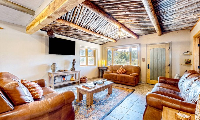 Arroyo Seco House | 158 m² House ∙ 3 bedrooms ∙ 6 guests