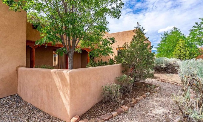 Taos House | 167 m² House ∙ 2 bedrooms ∙ 2 guests
