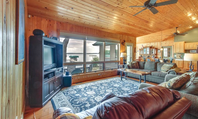 Isle House | 167 m² House ∙ 3 bedrooms ∙ 10 guests