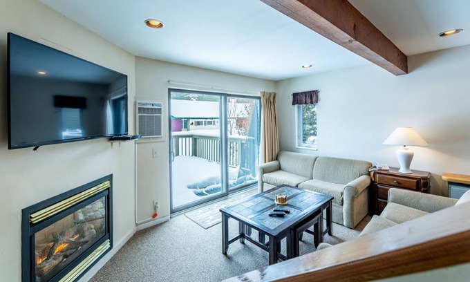 Jeffersonville Resort | 167 m² Resort ∙ 4 bedrooms ∙ 8 guests