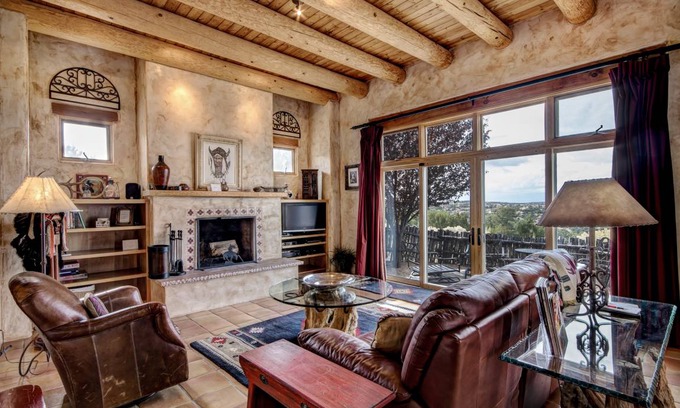 Tesuque House | 176 m² House ∙ 2 bedrooms ∙ 4 guests