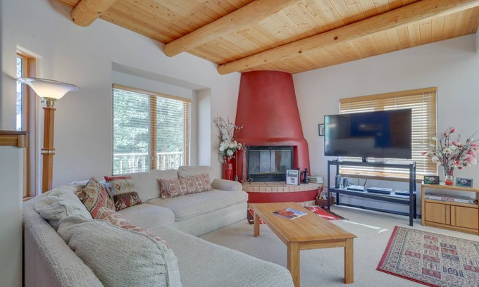 Amalia House | 185 m² House ∙ 3 bedrooms ∙ 6 guests