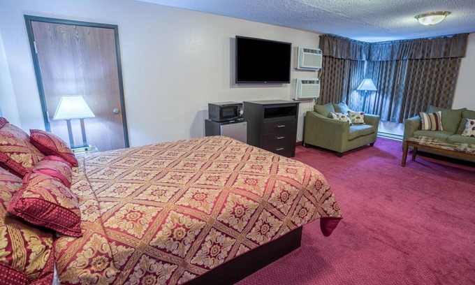 Burnsville Hotel | 19 m² Motel ∙ 127 guests